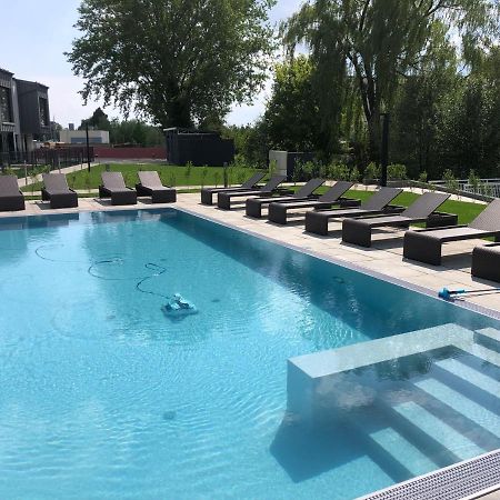 25H Spa-Residenz Best Sleep Privat Garden & Pools Neusiedl am See Exteriör bild