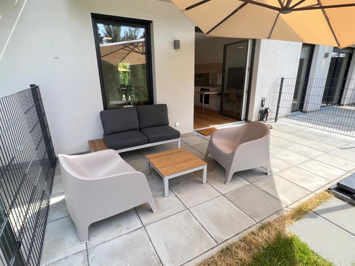25H Spa-Residenz Best Sleep Privat Garden & Pools Neusiedl am See Exteriör bild