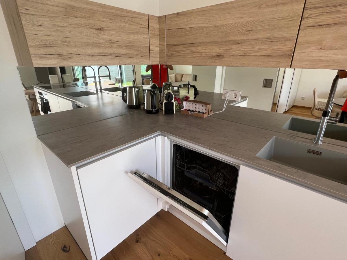 25H Spa-Residenz Best Sleep Privat Garden & Pools Neusiedl am See Exteriör bild