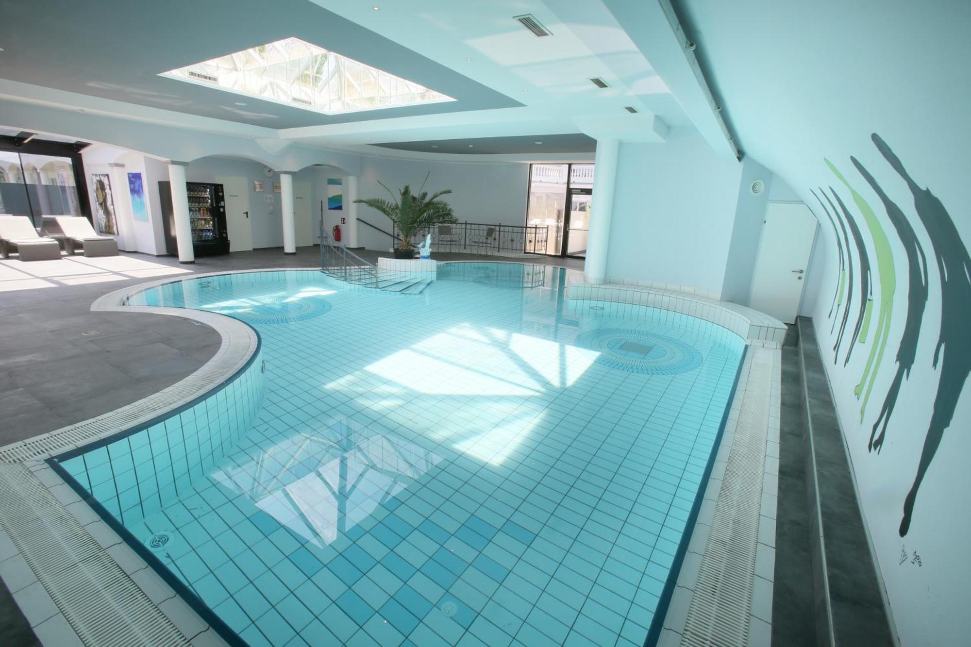 25H Spa-Residenz Best Sleep Privat Garden & Pools Neusiedl am See Exteriör bild